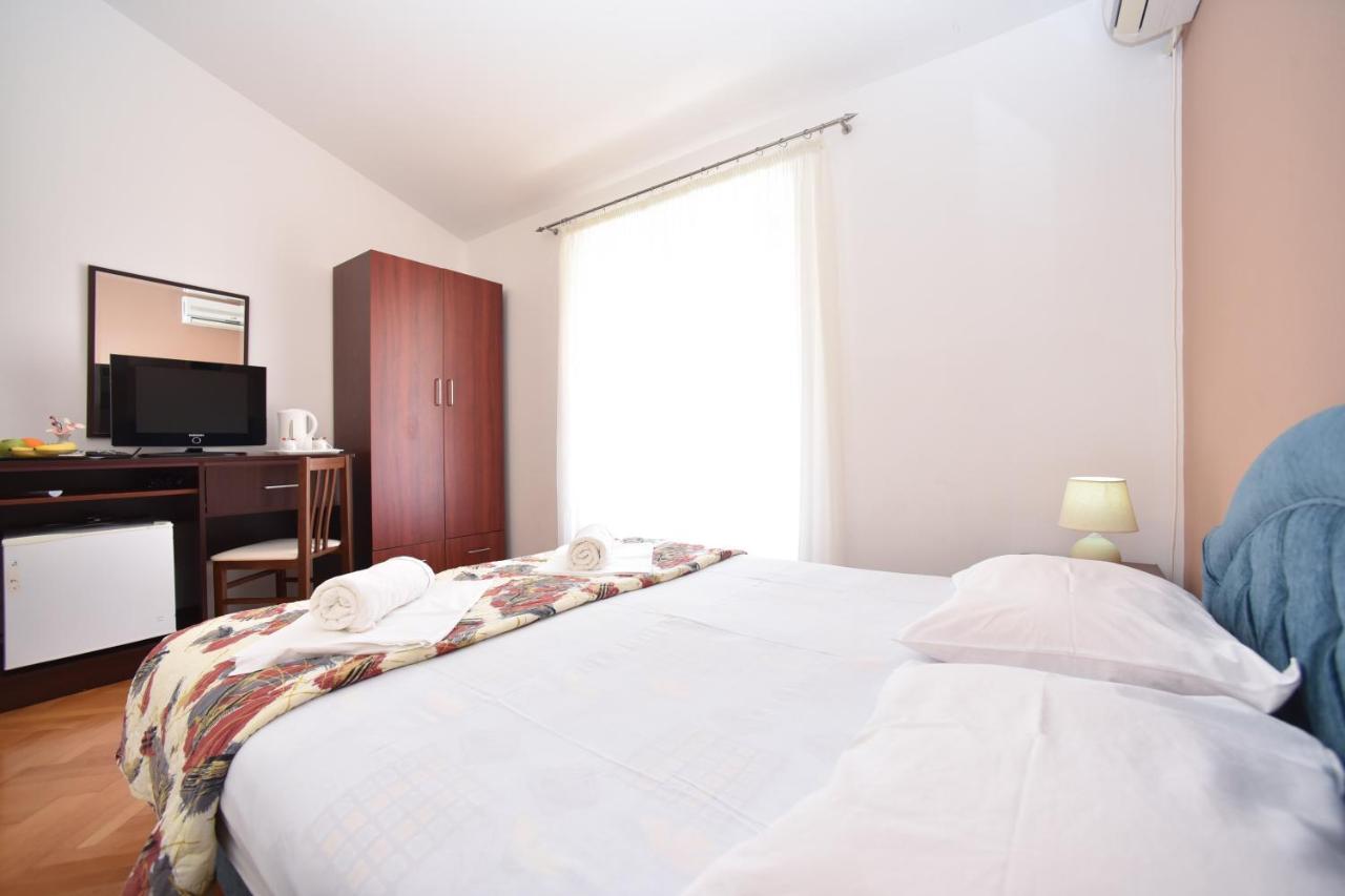 Apartmani Soljaga Petrovac エクステリア 写真
