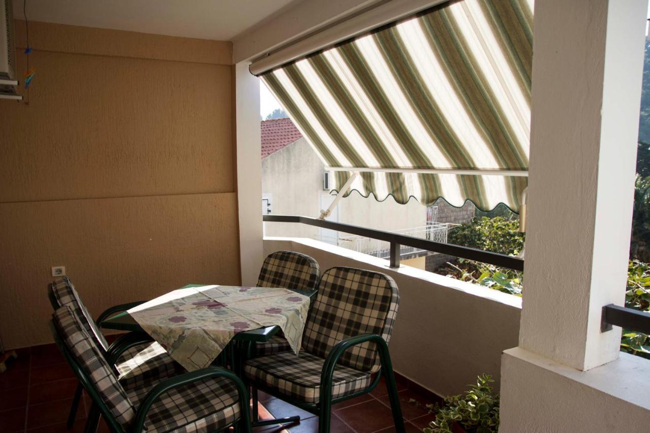 Apartmani Soljaga Petrovac エクステリア 写真