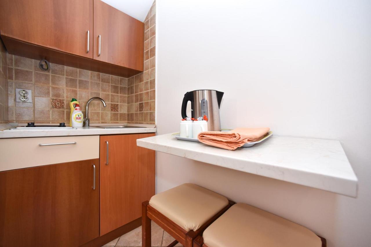 Apartmani Soljaga Petrovac エクステリア 写真